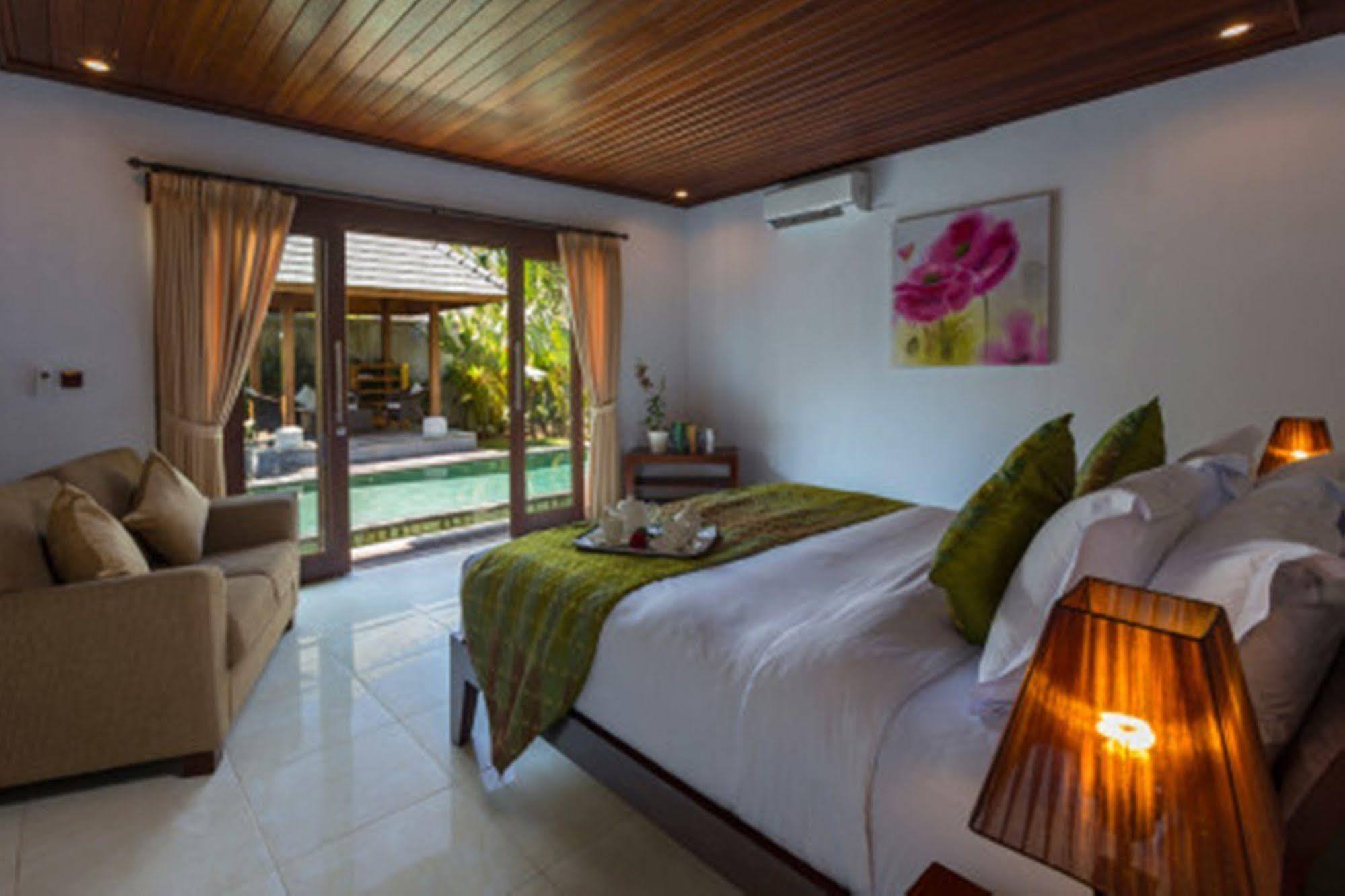 Villa Tulip Sanur  Exterior photo